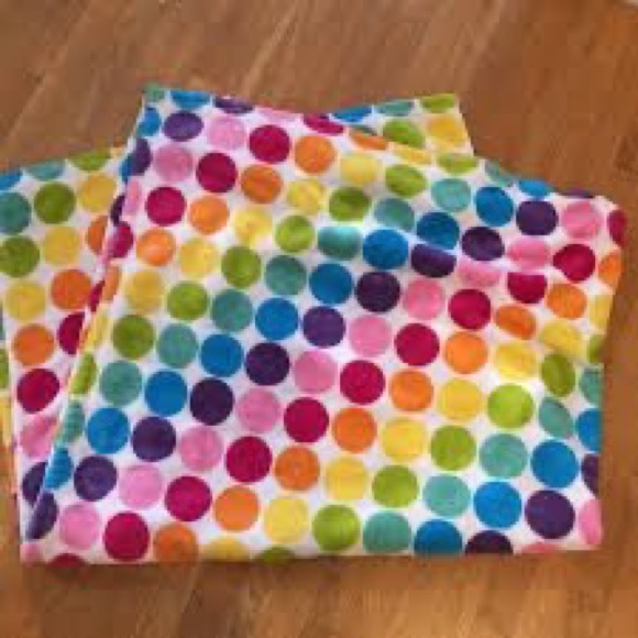 **ISO** LOOKING FOR The BIG ONE rainbow polka dot blanket - Picture 2 of 3